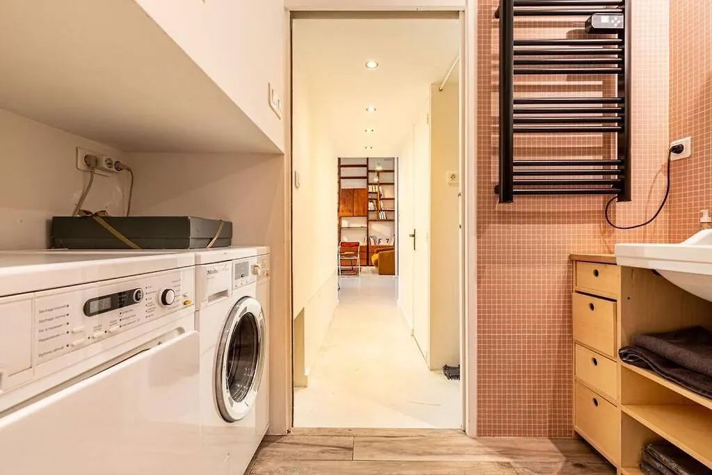 Guestready - Midcentury Maisonette In The 10Th Париж Апартаменты