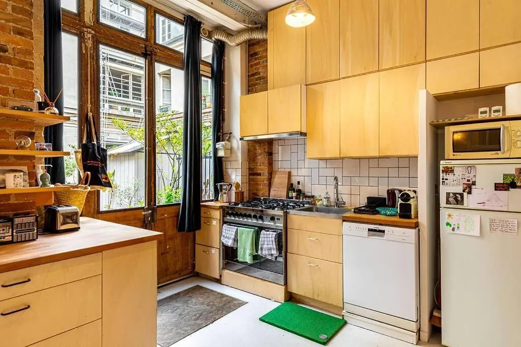 Guestready - Midcentury Maisonette In The 10Th Paris 0*,